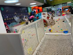 -玩塾品格乐园(宇宙太空龙旗店)