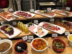 -圣丰索菲特·2 On 988 Café 自助餐厅