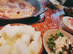 -赵美丽·重庆社区火锅·直营店(火车东站·中豪国际店)