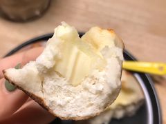-沁屋面包店(人民东路店)