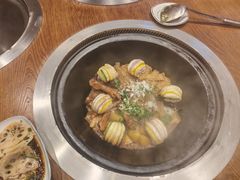 -万里闯关东铁锅炖菜馆(高新旗舰店)
