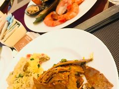 -东西风牛排馆周末烧烤自助(首都机场希尔顿店)
