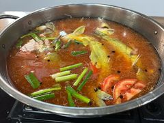 -百年老酸凯里酸汤鱼(江边街店)