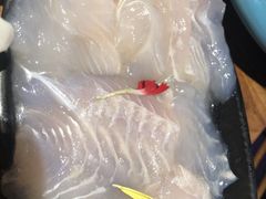 -老牌坊云南鱼豆花火锅(爱建店)