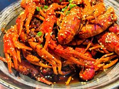 -肥肥虾庄·金牌油焖大虾(杨园滨江时代walk店)