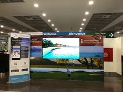 -西沃古尔·拉姆古兰爵士国际机场