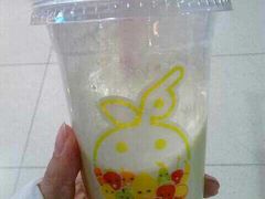 牛油果苹果牛奶-每日新鲜水果吧(南京东路店)
