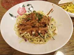 麻酱鸡丝凉面-锅儿挑面馆