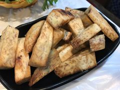 -鲜入围煮花胶鸡海鲜火锅