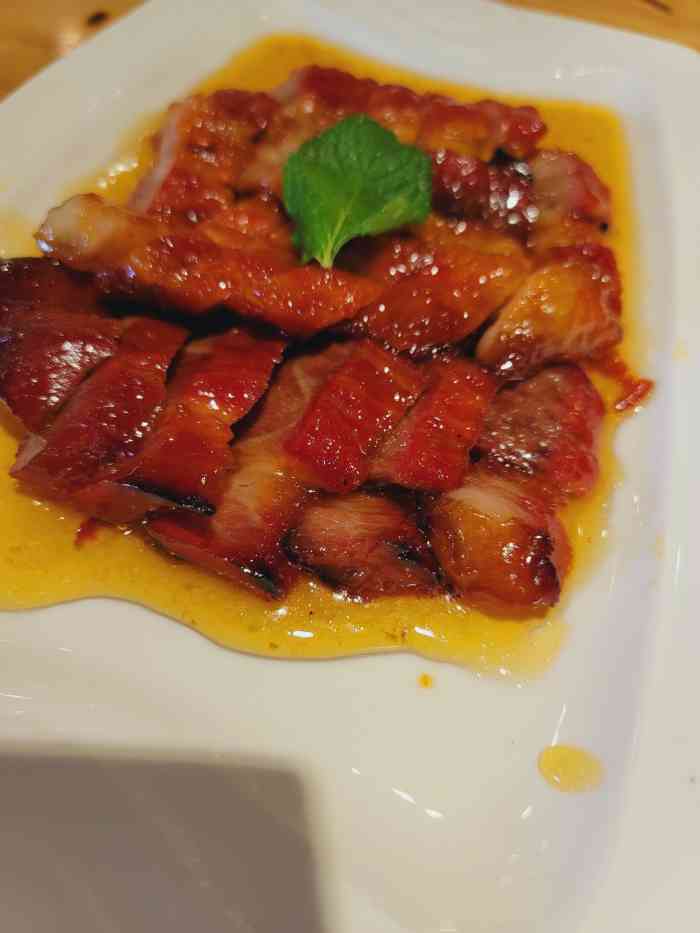 满记粤菜馆(荷园路店)-"跟着老公大姐就有好吃的,嘿嘿.这家店门脸.