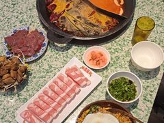 -肖婷姐大铁锅重庆火锅(南湖店)