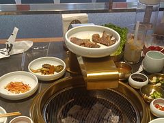 -韩白山·朝鲜族烤牛肉·酱蟹(长宁龙之梦店)