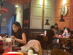 -胖哥俩肉蟹煲(苏州中心店)