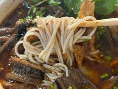-铭记嘎洒生态鳝鱼(迎春街店)