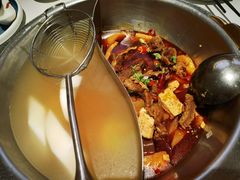 -左庭右院鲜牛肉火锅(金山万达店)