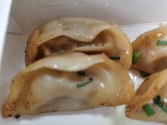 -小姜锅贴(凤凰街店)