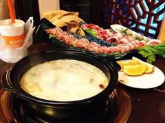 -煲宫猪肚鸡(昆山金鹰国际购物中心店)