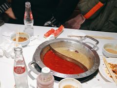 -嘎琉鲜切牛肉自助火锅