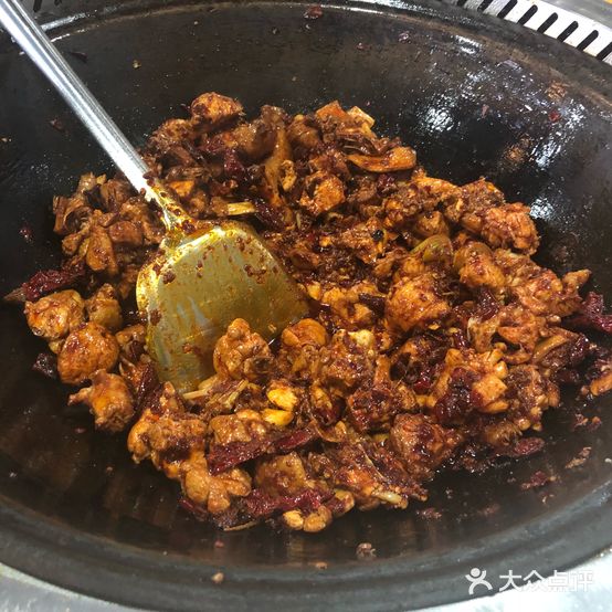 红八方柴火鸡