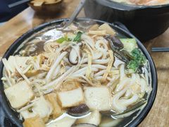 -天瑞福云南过桥米线(十里河店)