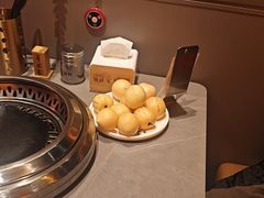-黑金·寻焰自助百汇·烤肉·火锅(中街店)