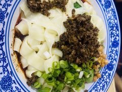 -彭州小吃(川主寺店)