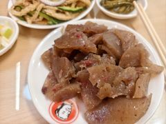 -闫家驴肉老店(华电一校店)