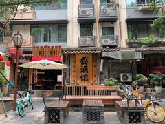 -泡桐树街