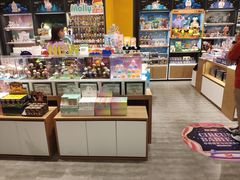 -泡泡玛特POPMART(天环购物中心店)