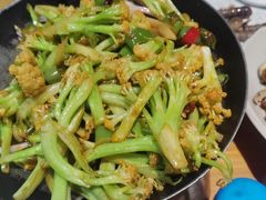 -五谷丰登·胶东海鲜·家常菜(张村店)