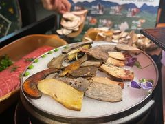 -芸山季·云南山珍菌火锅(人民广场来福士店)