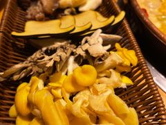 -洱火云南酸菜牛肉火锅(石景山当代商城店)