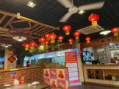 -靠山屯东北农家菜(八龙桥雅苑店)