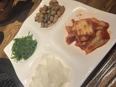 -明洞阿姨·韩式酱蟹烤肉·创意料理(三元桥店)