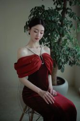 点击看大图 -派丽莫Pellimo原创设计婚纱品牌