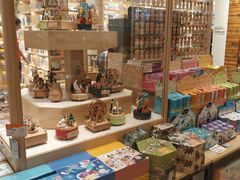 -猫的天空之城概念书店(印象城购物中心店)