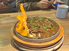 -蜜桃餐厅·伴山(湖滨商业街店)