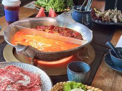 -湊湊火锅·茶憩(南京东路悦荟店)