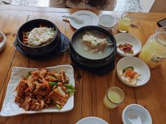 -长寿参鸡汤(朝韩风情街店)
