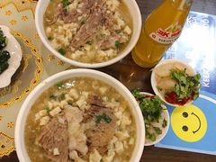 -一间楼牛羊肉泡馍馆(东一路店)