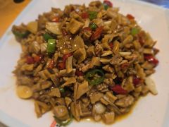 -俺家鲜·烧烤龙虾地锅鸡(观音塘店)