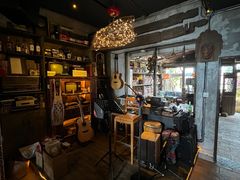 -城墙外BAR