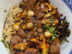 -沪西老弄堂面馆(定西路店)