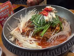 -喇喇排骨火锅·传统韩式脊骨汤(望京西园总店)