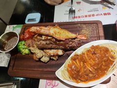 什扒-伯顿西餐厅(厚街香榭丽店)