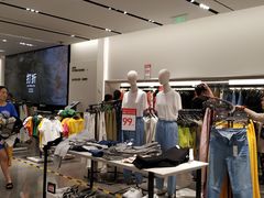 -ZARA(大上海时代广场店)