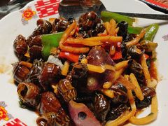 酸竹笋花肉焖田螺-广府乡下·饭庄(新港东路店)