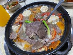 -九寨沟特色牦牛肉汤锅