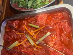 -洱火云南酸菜牛肉火锅(石景山当代商城店)