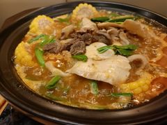 襄阳砂锅牛三鲜-莲餐厅·湖北菜·藕汤是头牌(愚园路店)